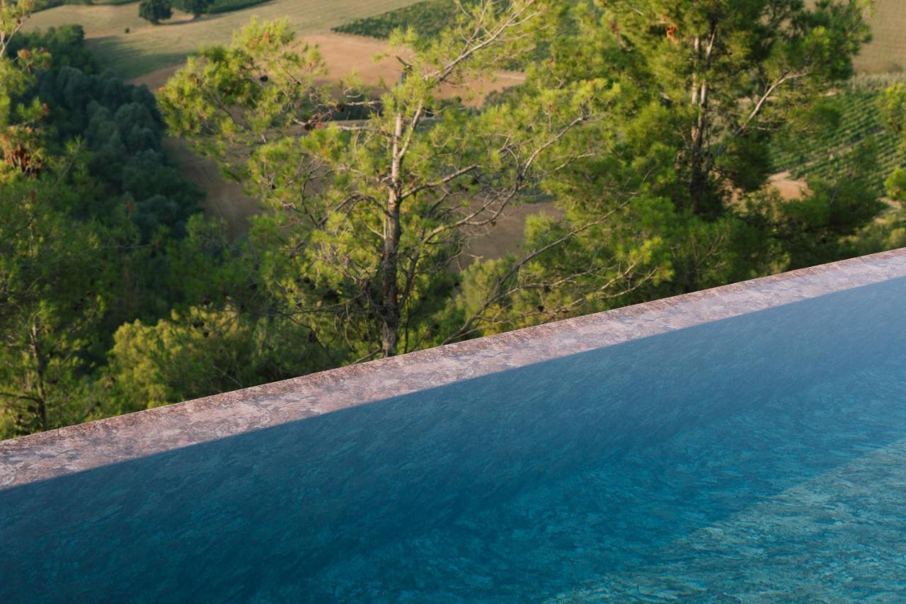 Relais Cocci Grifoni - Panoramic Wine Resort Offida Exterior foto